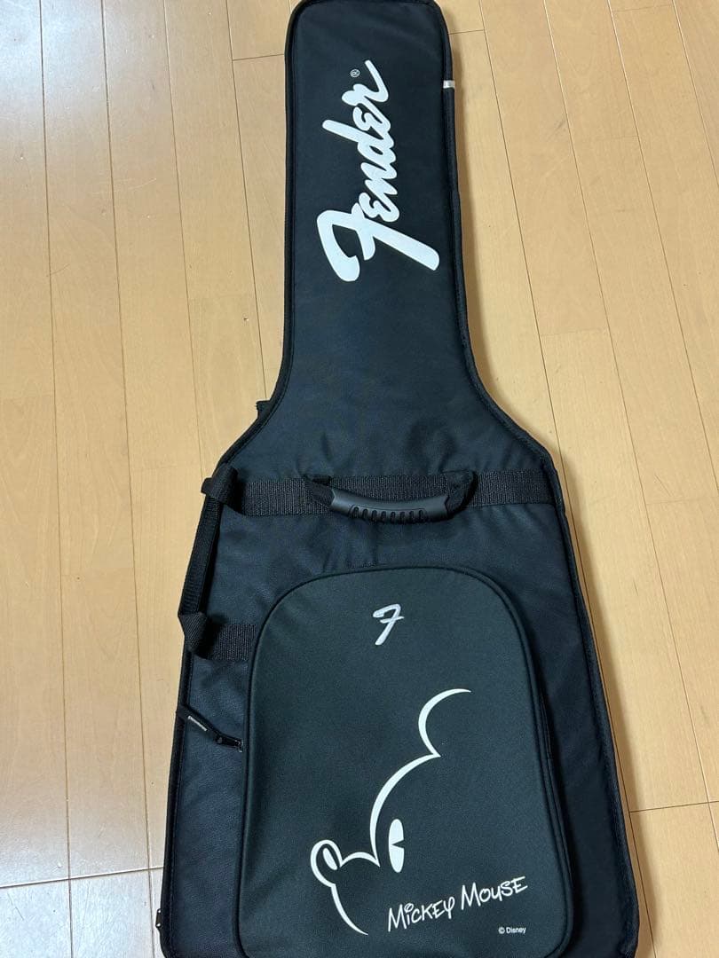 Fender Japan ディズニー ミッキーマウス ストラトキャスター限定