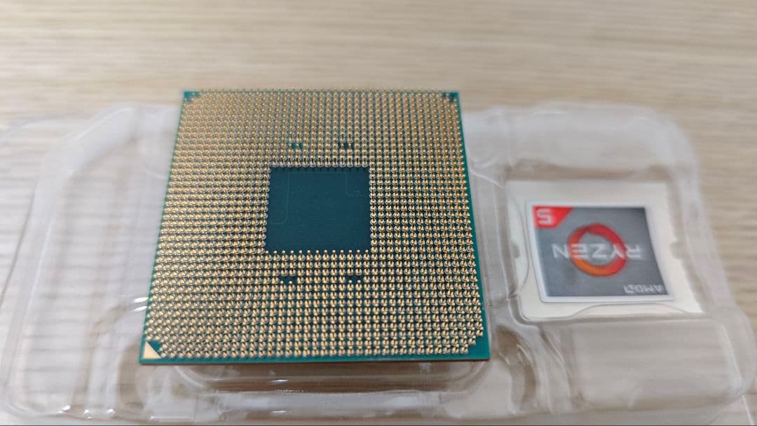 AMD Ryzen 5 3400G CPU + クーラー セット