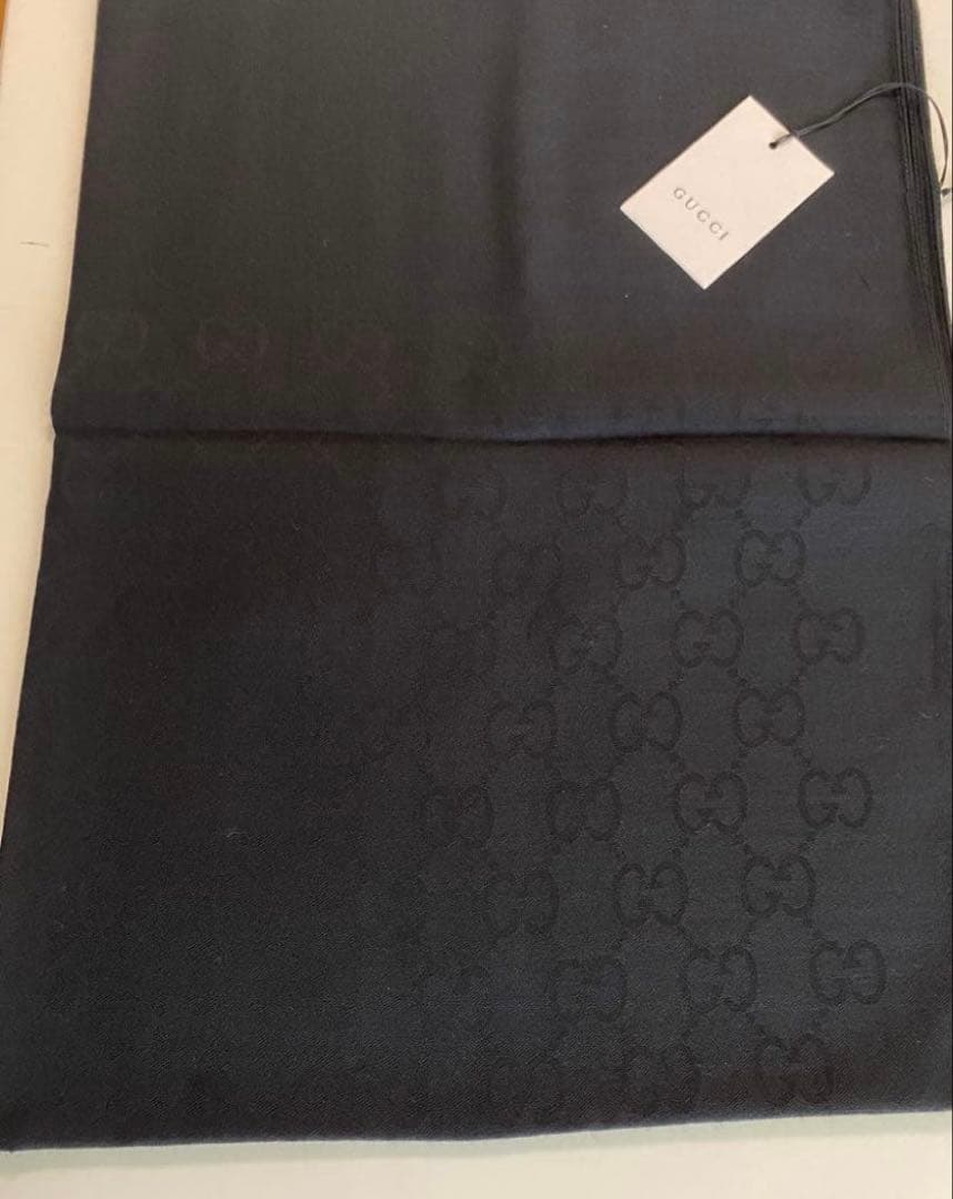 GUCCI ブラック ストール 70x200cm
