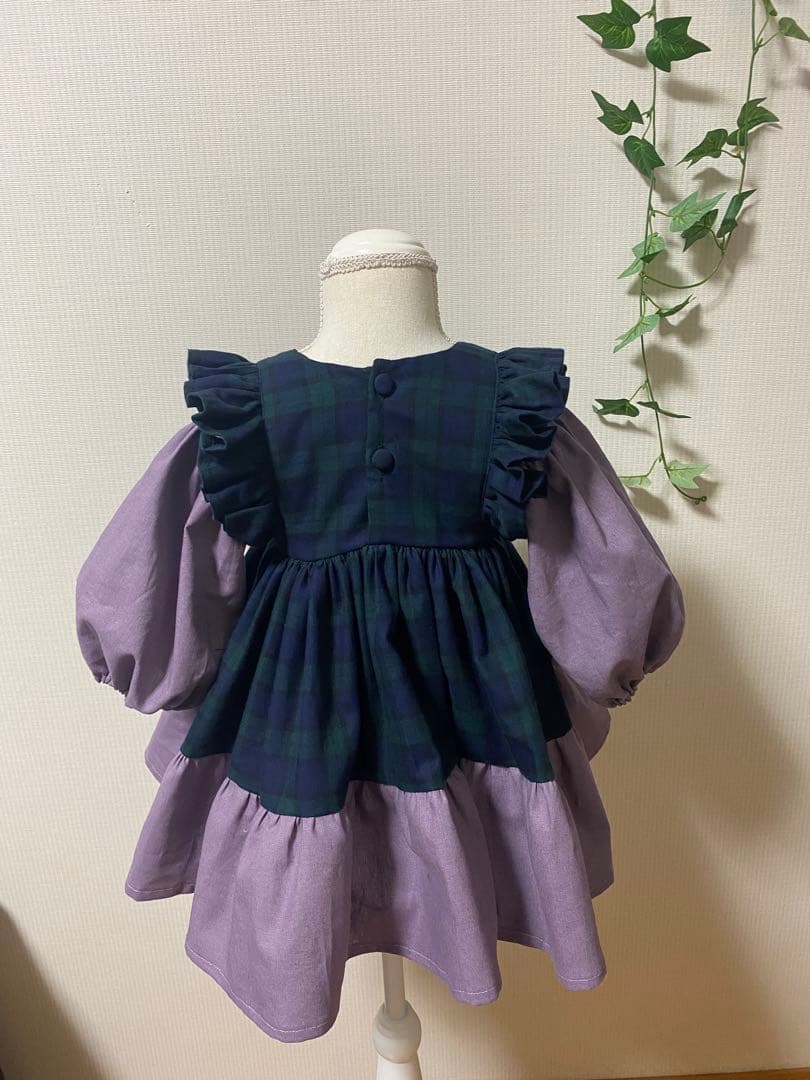 ハンドメイド　フリルウエストギャザーワンピースの85サイズ
