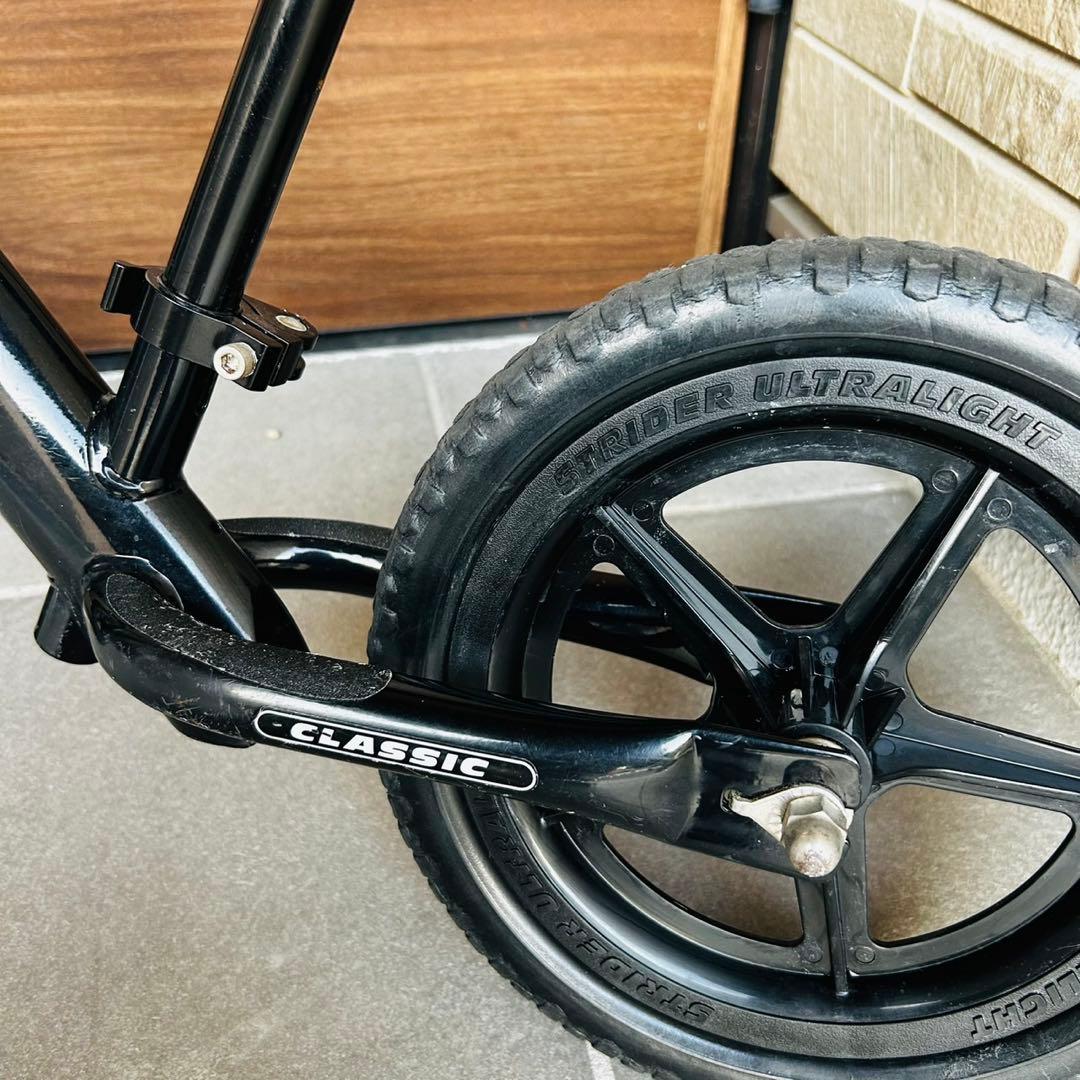 【美品】ストライダー　ブラック
