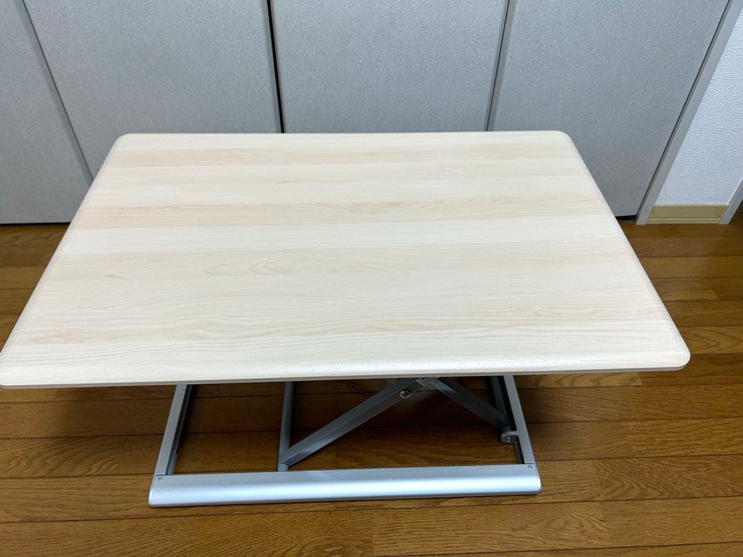 スタンディングデスク