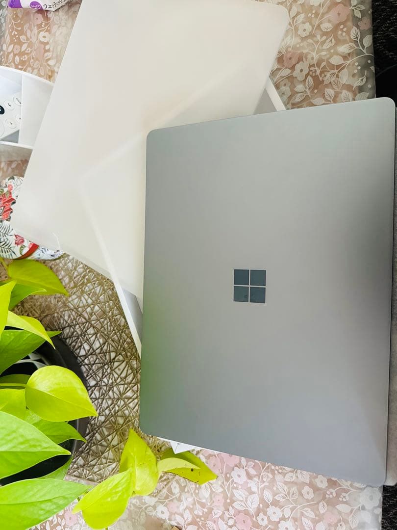 Microsoft Surface Laptop Go 3 本体