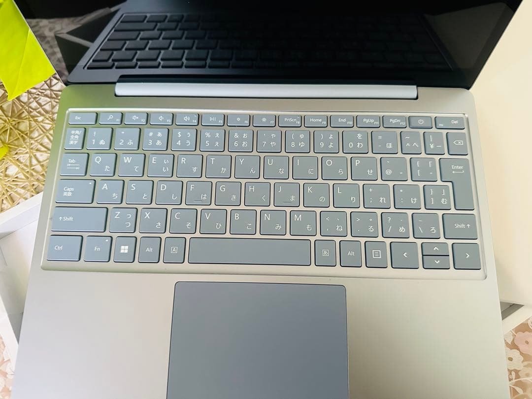 Microsoft Surface Laptop Go 3 本体