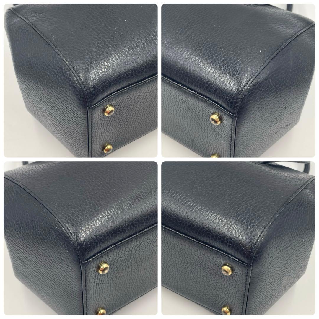 ✨希少 極美品✨カルティエ ミニボストン マストライン 本革 ゴールド金具 黒