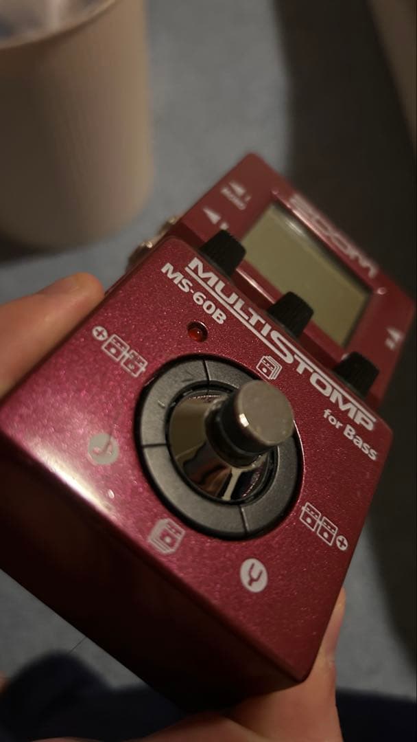 ベース ZOOM MS-60B