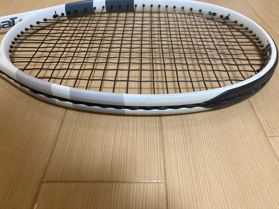 バボラ　ピュアストライク16×19　BABOLAT PURE STRIKE