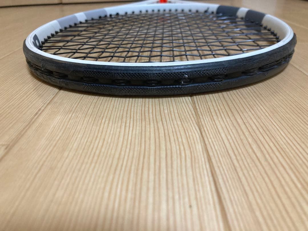 バボラ　ピュアストライク16×19　BABOLAT PURE STRIKE