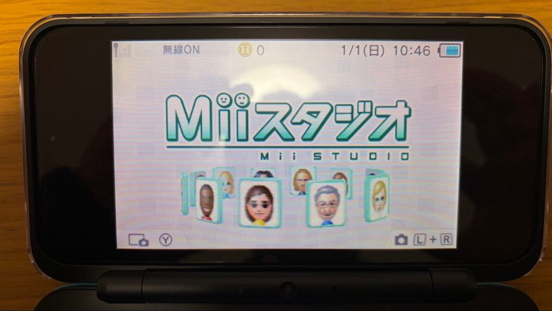 new ニンテンドー 2DS LL ブラック×ターコイズ　　充電器付き