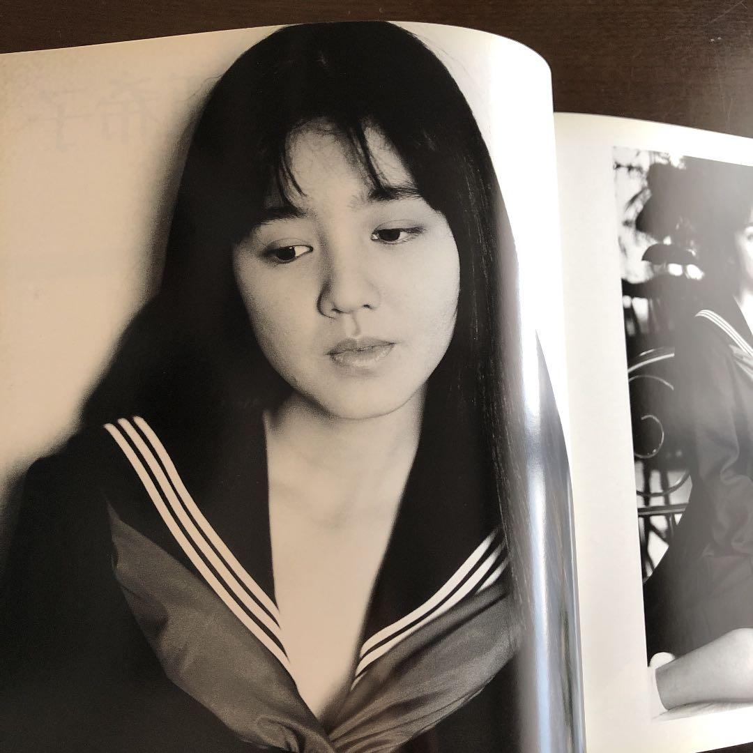 荒木経惟作品　 制服の㊙︎処女