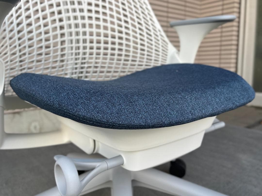 極美品☆2018年製／Herman Miller／セイルチェア／デスクチェア ①