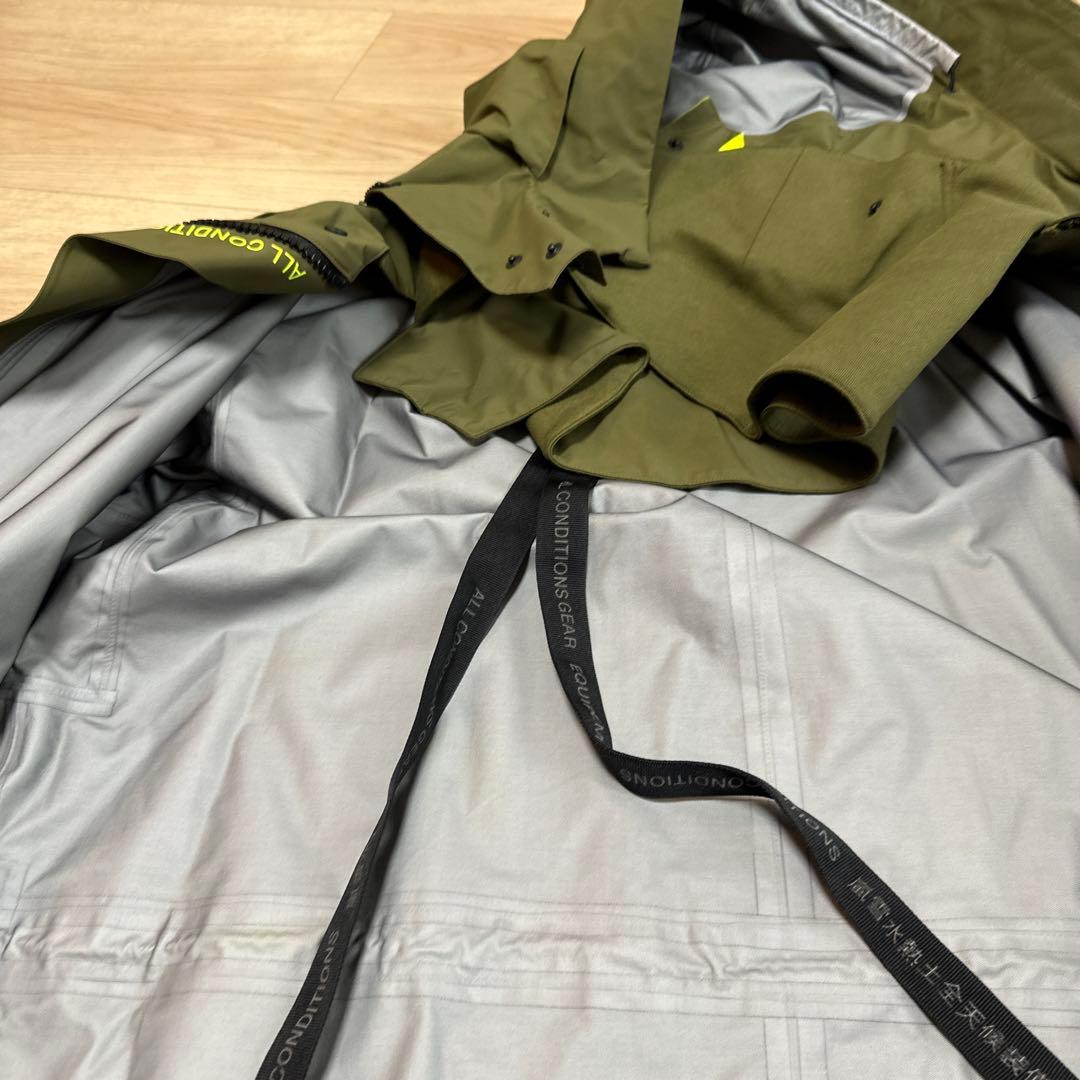 NIKE ACG モッズコート オリーブ　ヒューエロルソン　アクロニウム　L