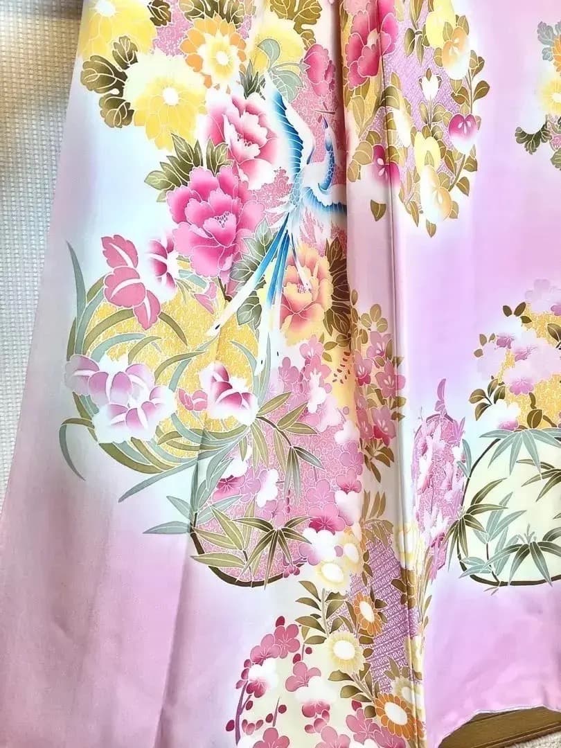 未使用美品 振袖 チャーミングなパステル澄んだ桃色 花丸文様 牡丹 橘 青い鳥