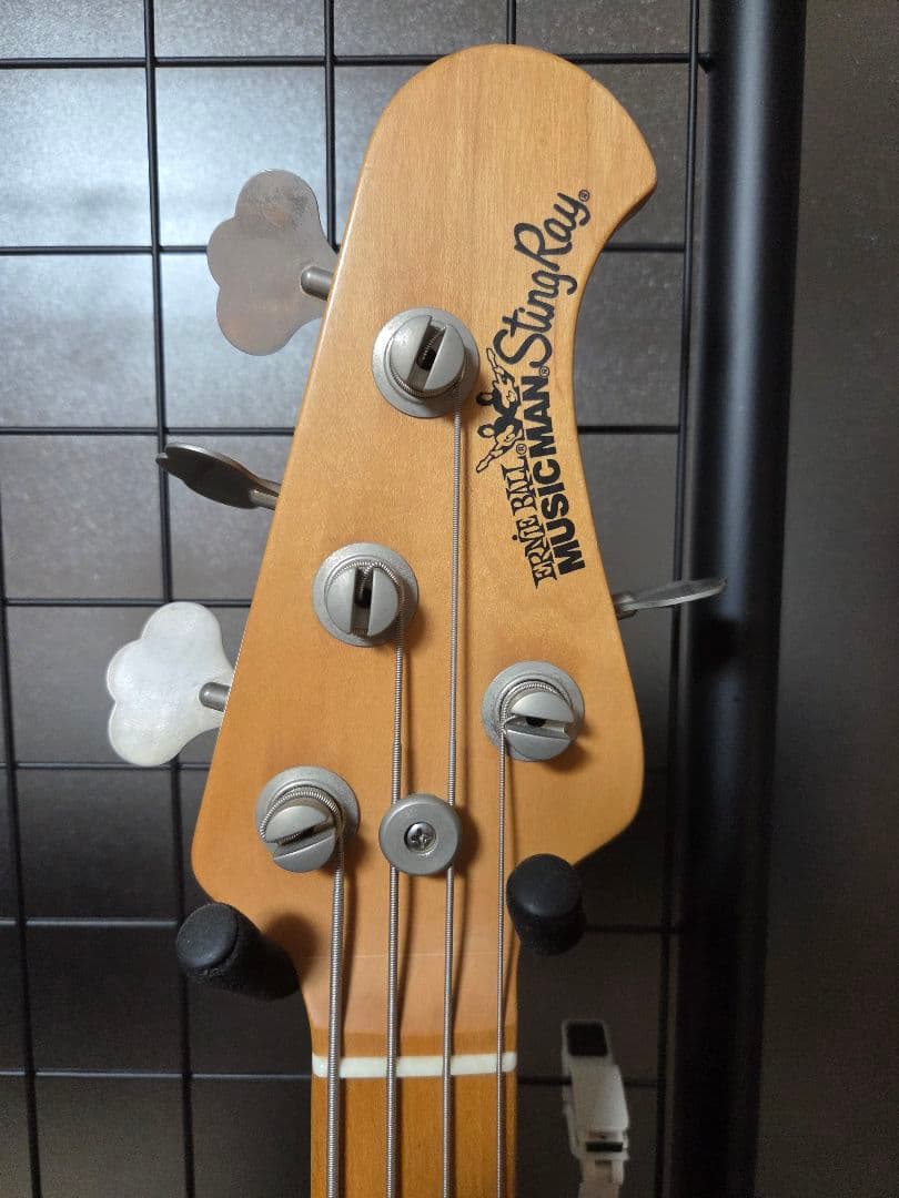 ザ*キ様 MUSIC MAN StingRay エレキベース