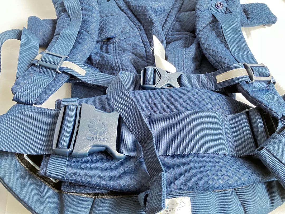 【付属品完備】ergobaby OMNI Breeze ミッドナイトブルー