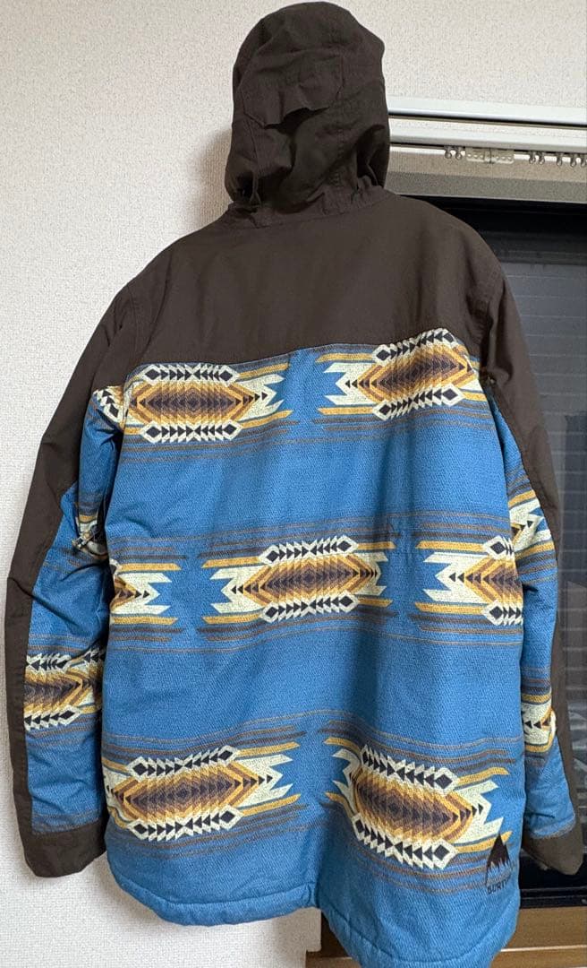 BURTON スノーボードウェアセット　サイズS（上）サイズM（下）