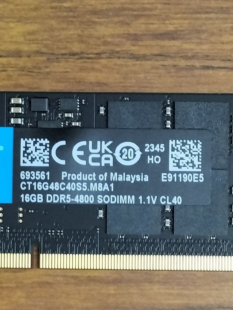 n*a様 Crucial 32GB DDR5-4800 SODIMM メモリ