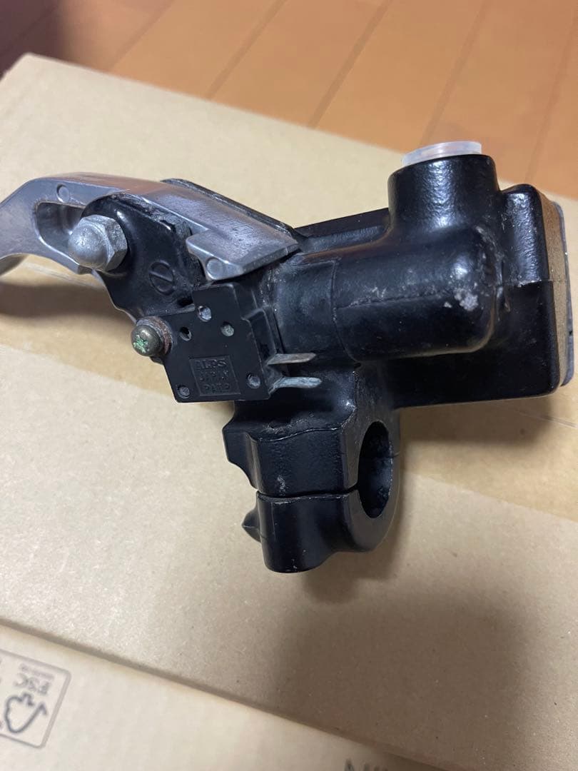 CBX550F 純正 フロントマスターシリンダー