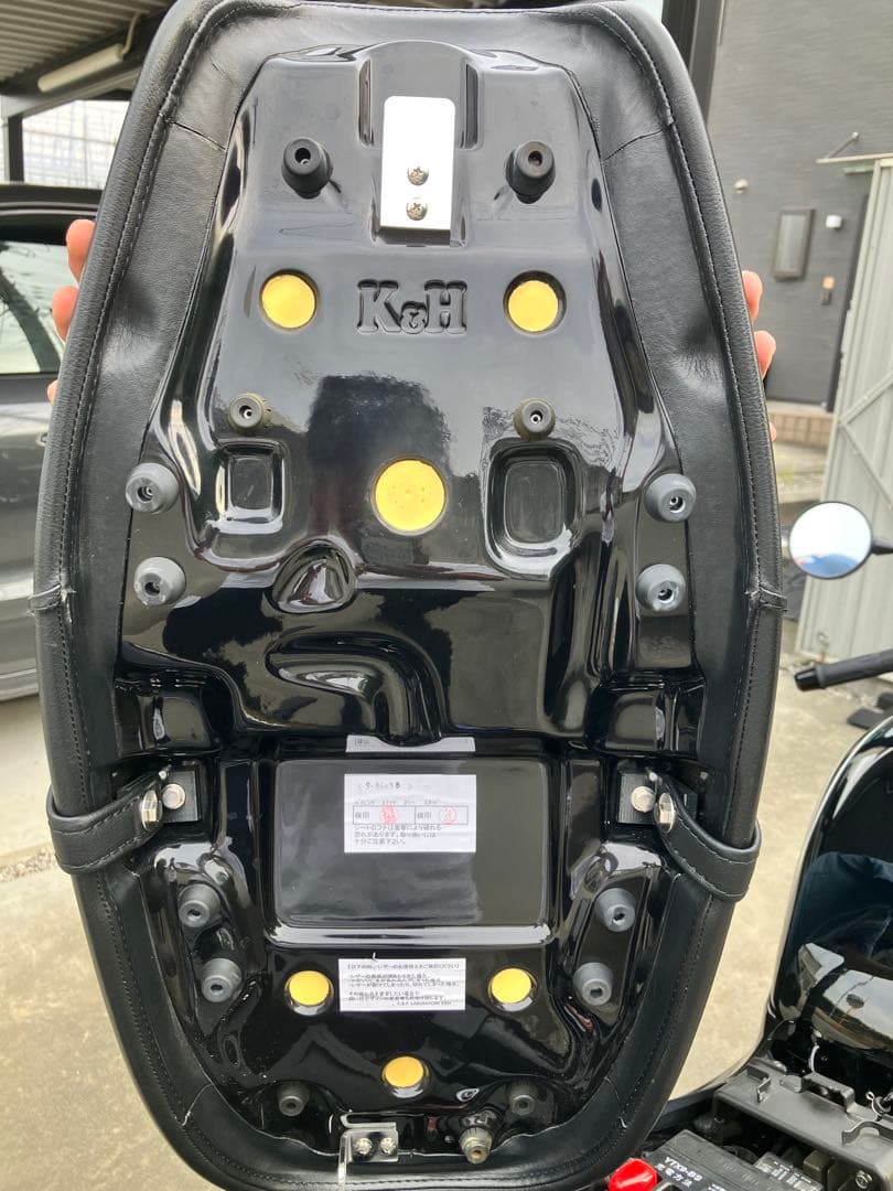 z900 RS シート　K&H ハイシート