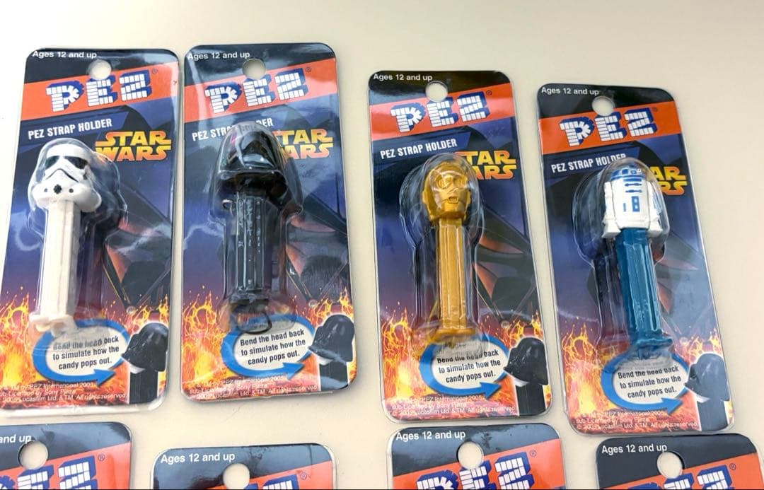 PEZ ペッツ　スターウォーズ　 ストラップホルダー　全8種類