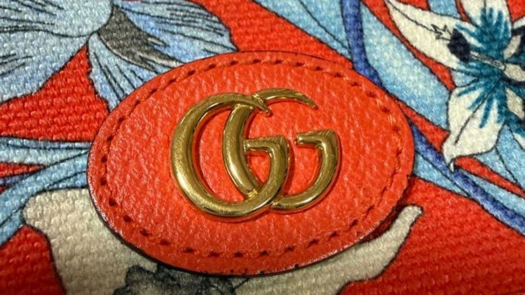 GUCCI 2つ折り財布 ミニウォレット