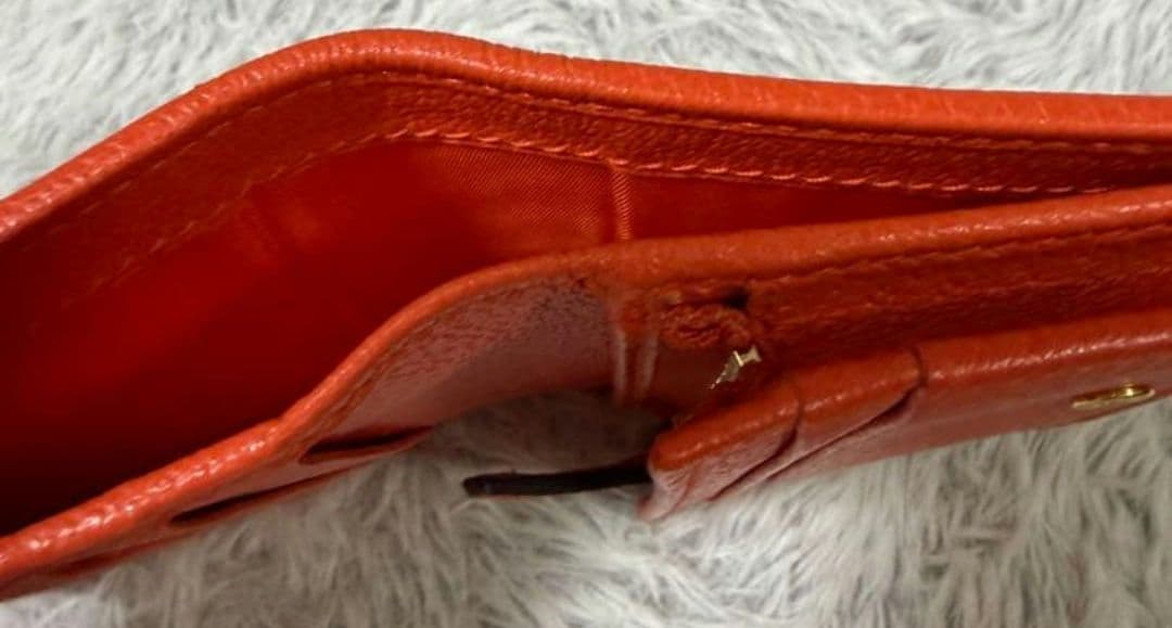 GUCCI 2つ折り財布 ミニウォレット