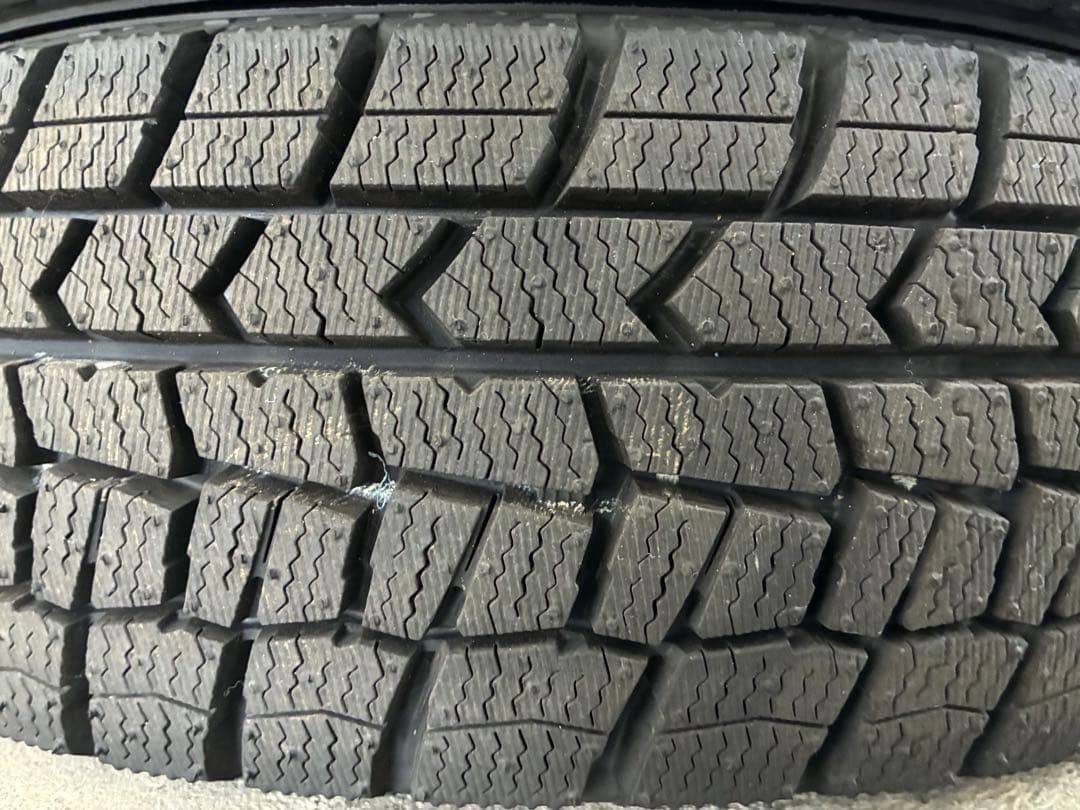 送料込み‼️ 155/65R13 国産 2025年製✨イボイボあり❗️ 冬タイヤ