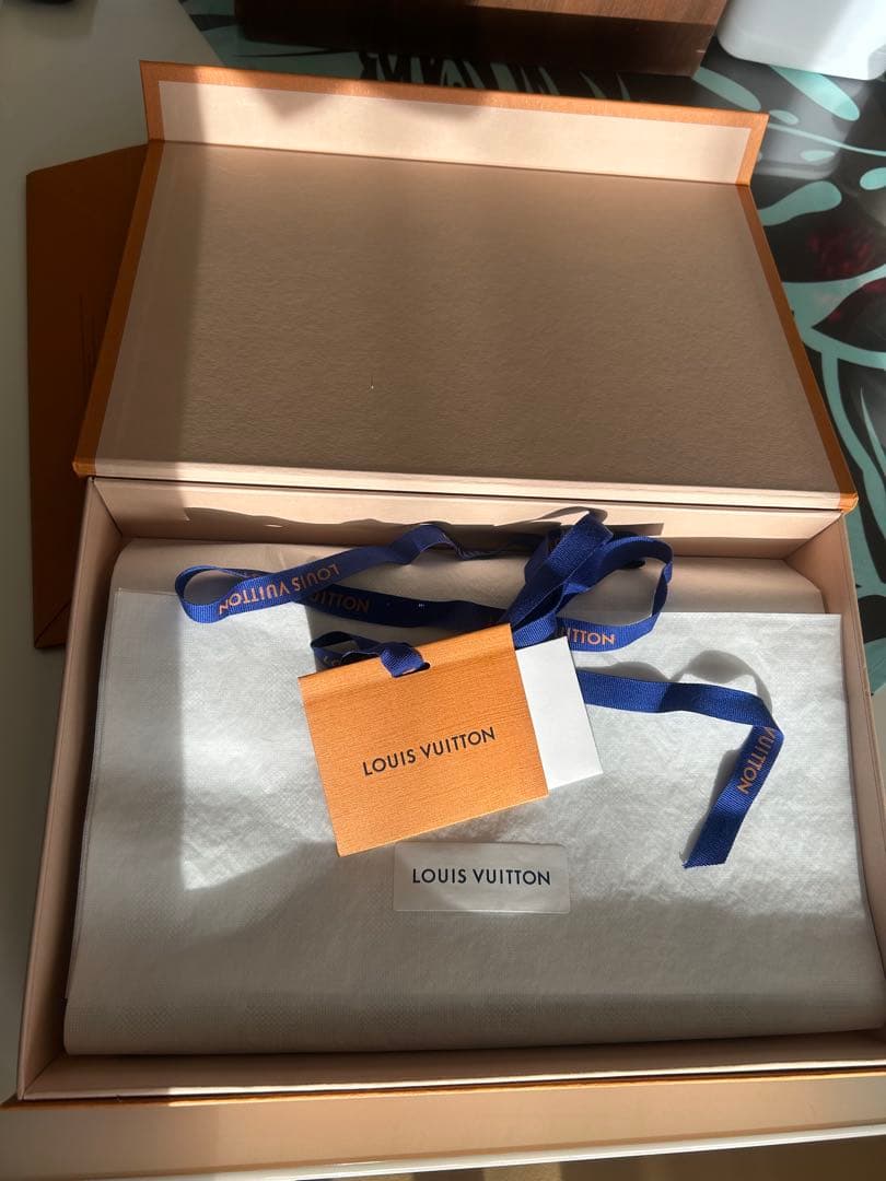 【美品】LOUIS VUITTON 大判 ストール モノグラム
