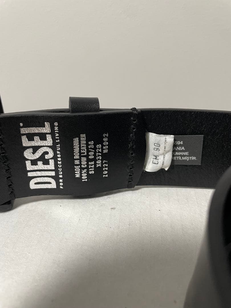 DIESEL レザー ベルト X08880 P1913 BLUE STAR2