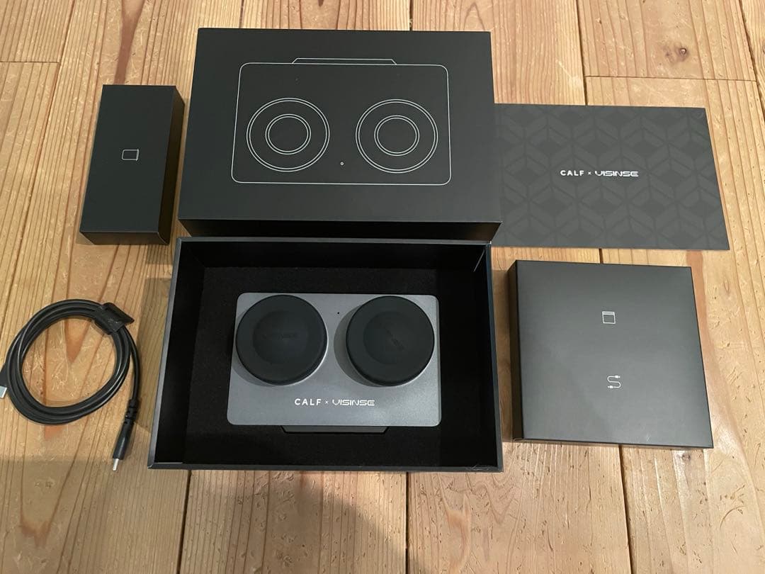 ほぼ新品】CALF Visinse 3D VR180カメラ（第2世代）8K