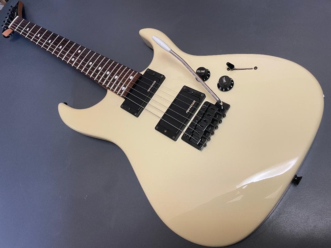 FERNANDES STJ-40 美品です