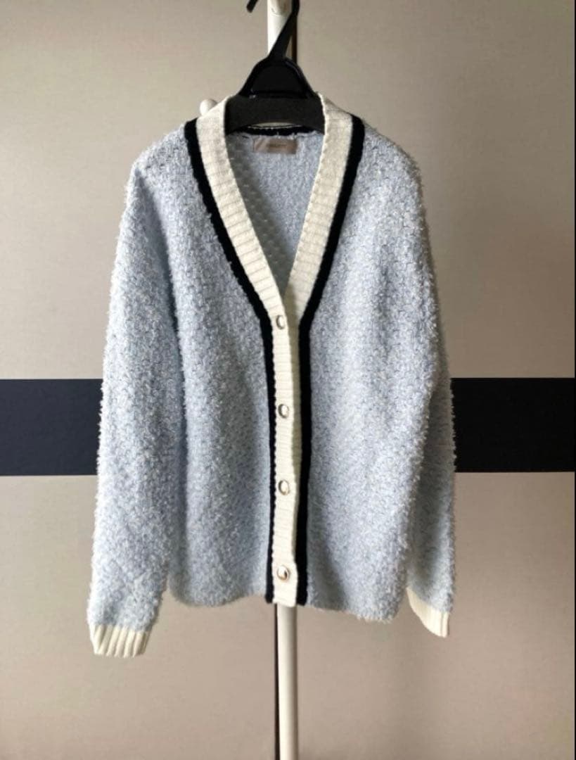 未使用★JUSGLITTY ツイーディーラインカーディガン　サックス
