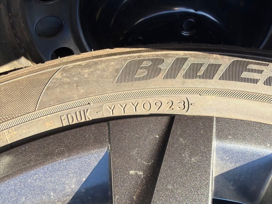 60プリウス　195/60R17 純正新車外しタイヤホイールセット