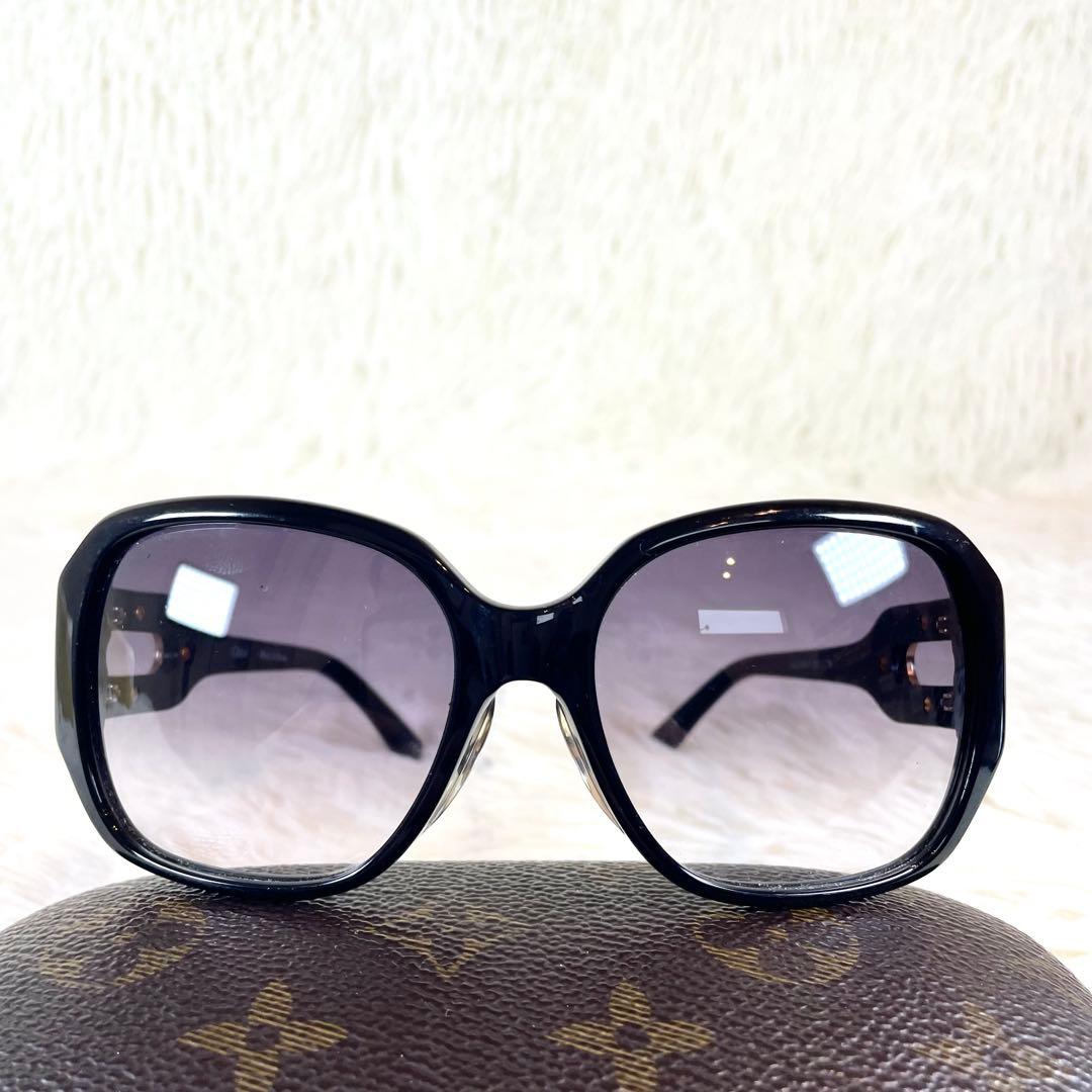 極美品　Chloe　クロエ　サングラス　CL2192A　ブラックレンズ・フレーム