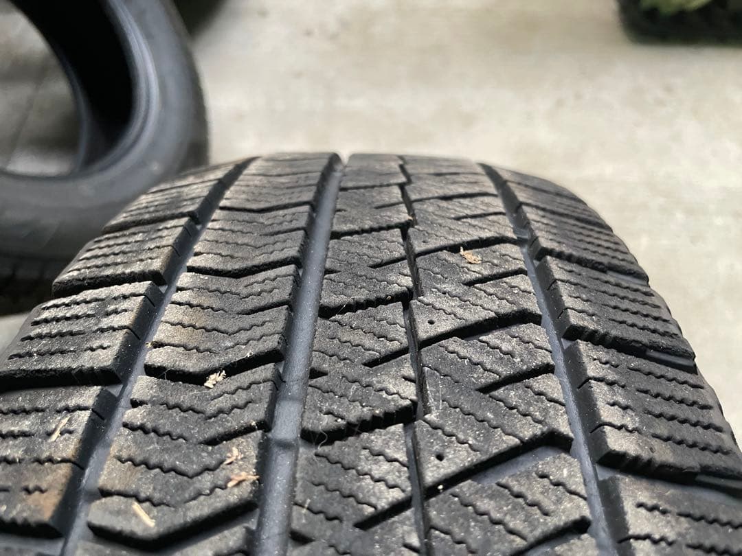 キャマ　スタッドレス VRX2 195/65R15 2022年製