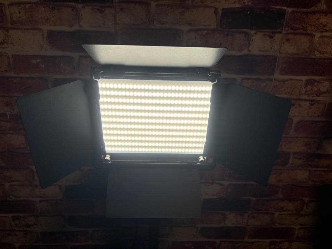 【Neewer 2 2.4G 660 LED】LEDスタンドライト