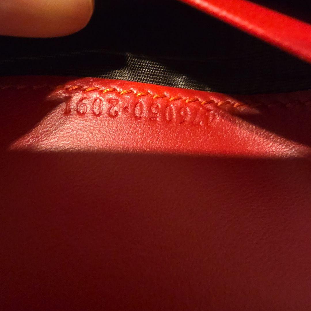 GUCCI チェリー装飾 折り財布