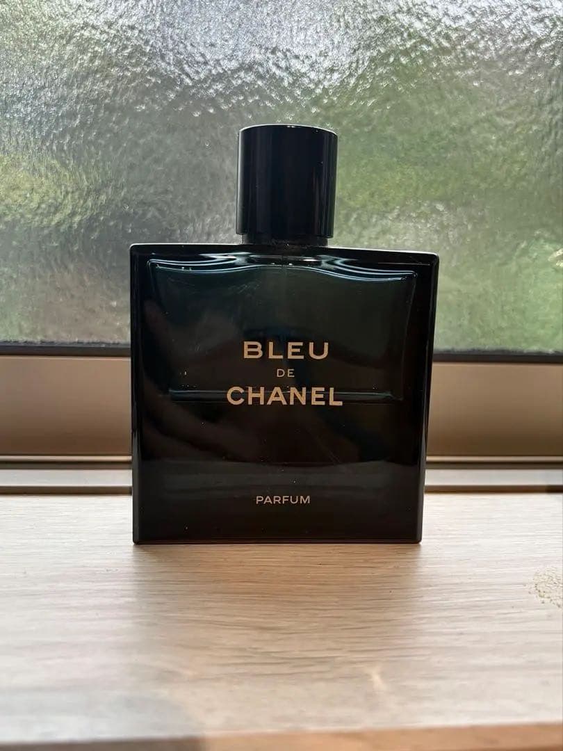 ブルードゥシャネル　パルファム　CHANEL 香水