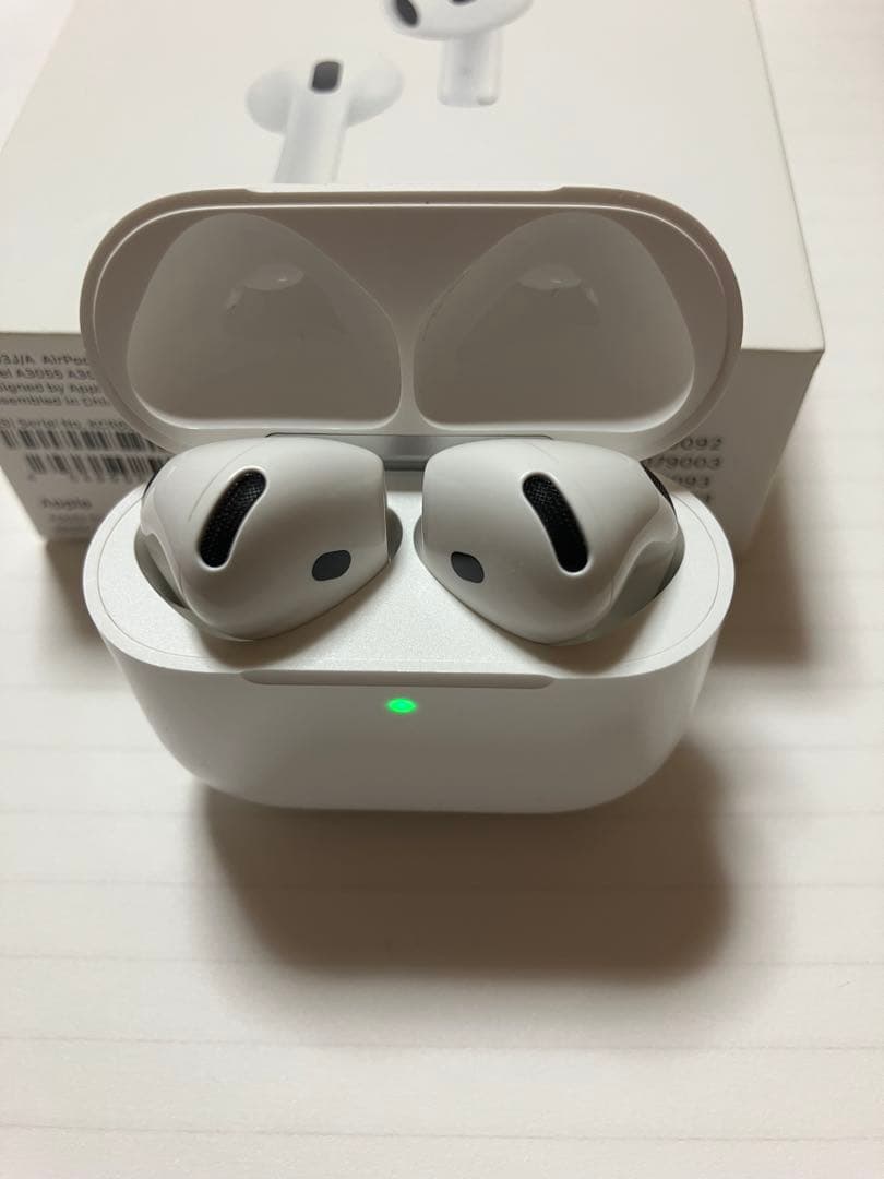 Apple AirPods (第4世代) 本体 ホワイト