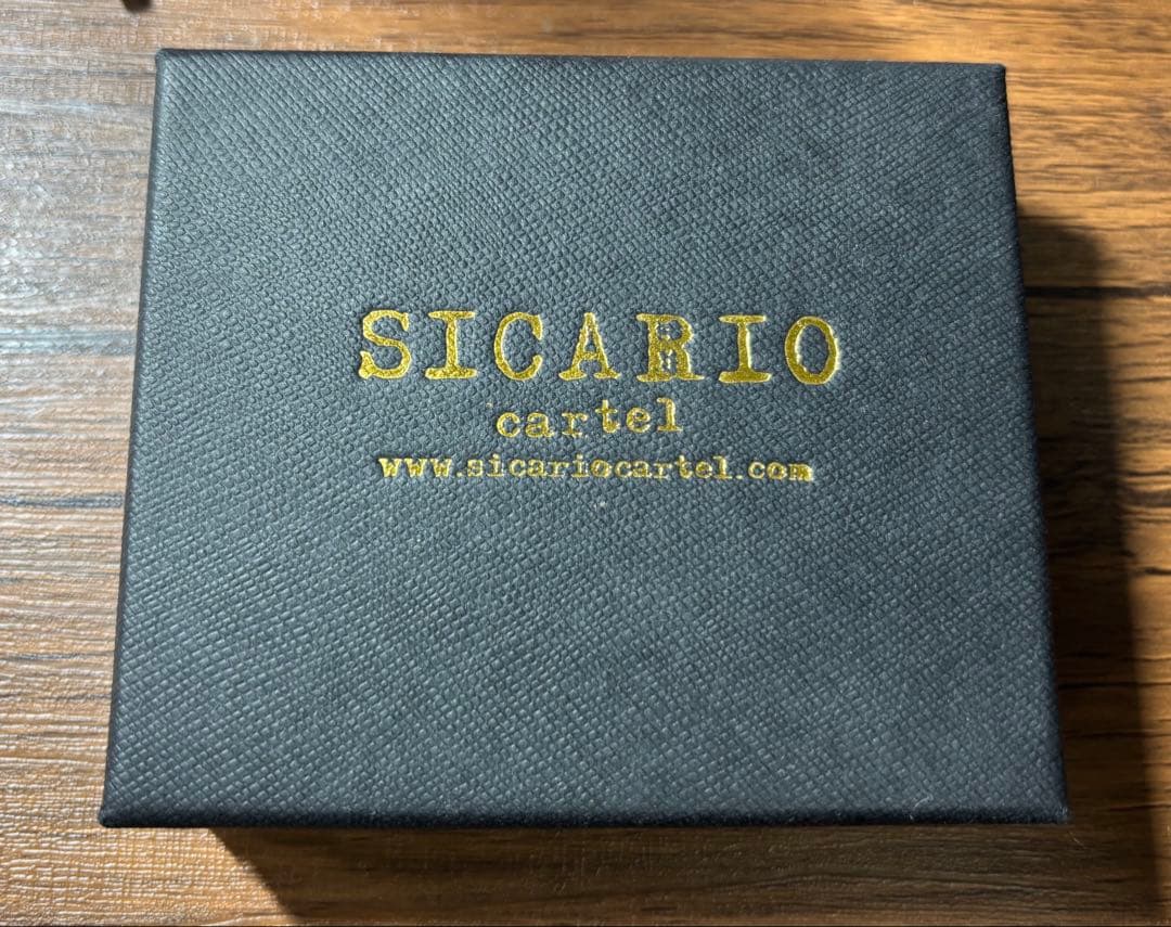 舐達磨 sicario cat 金ネックレス