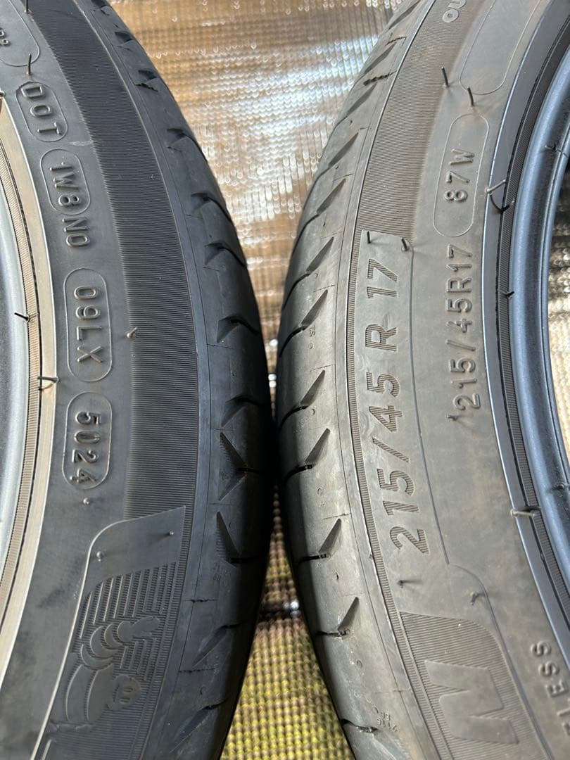 送料込み2024年製215/45R17ミシュランPRIMACY4 中古タイヤ４本