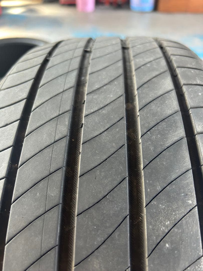 送料込み2024年製215/45R17ミシュランPRIMACY4 中古タイヤ４本