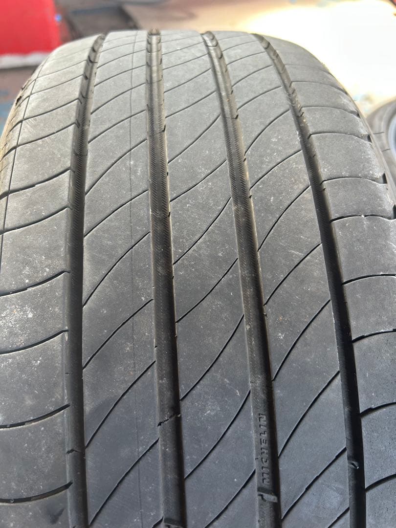 送料込み2024年製215/45R17ミシュランPRIMACY4 中古タイヤ４本