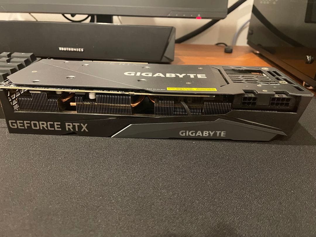 グラフィックボード・グラボ・ビデオカード GIGABYTE GEFORCE RTX 3070 8GB OC