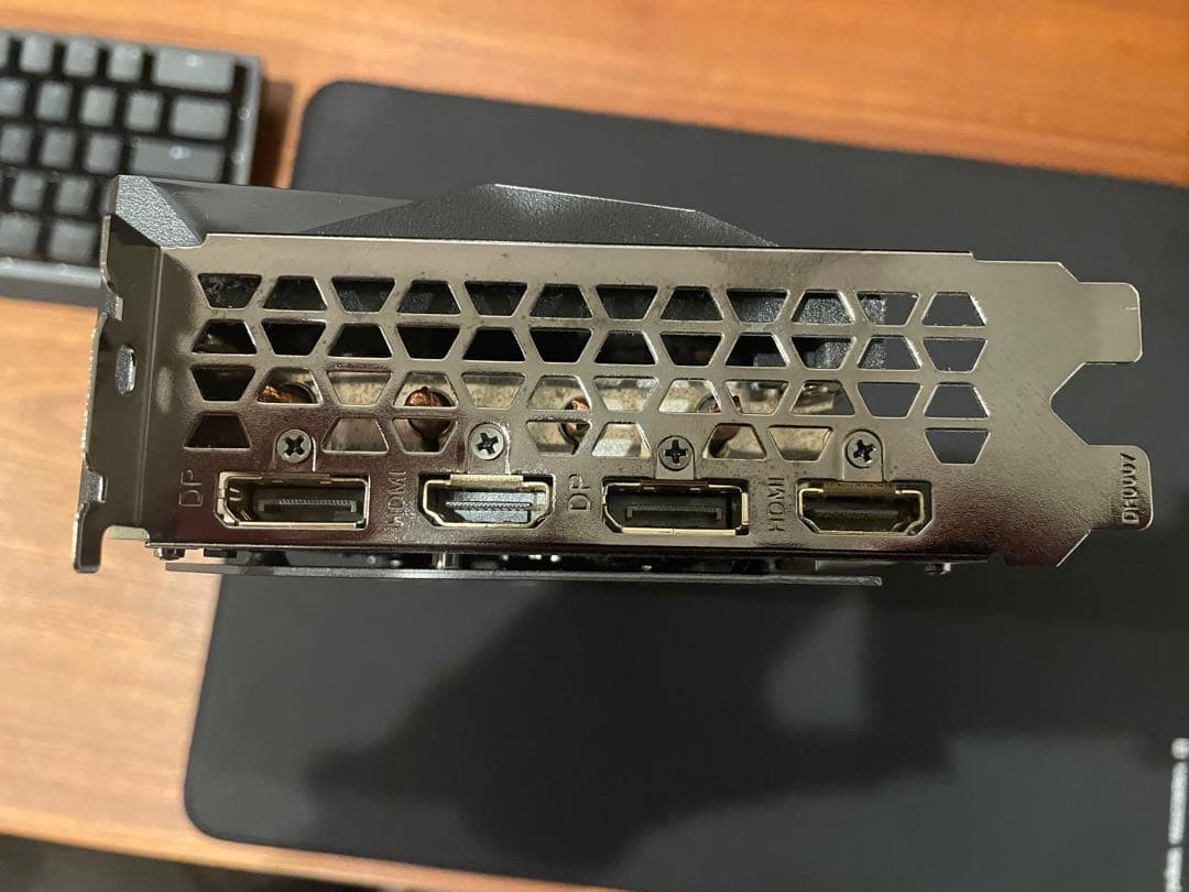 グラフィックボード・グラボ・ビデオカード GIGABYTE GEFORCE RTX 3070 8GB OC