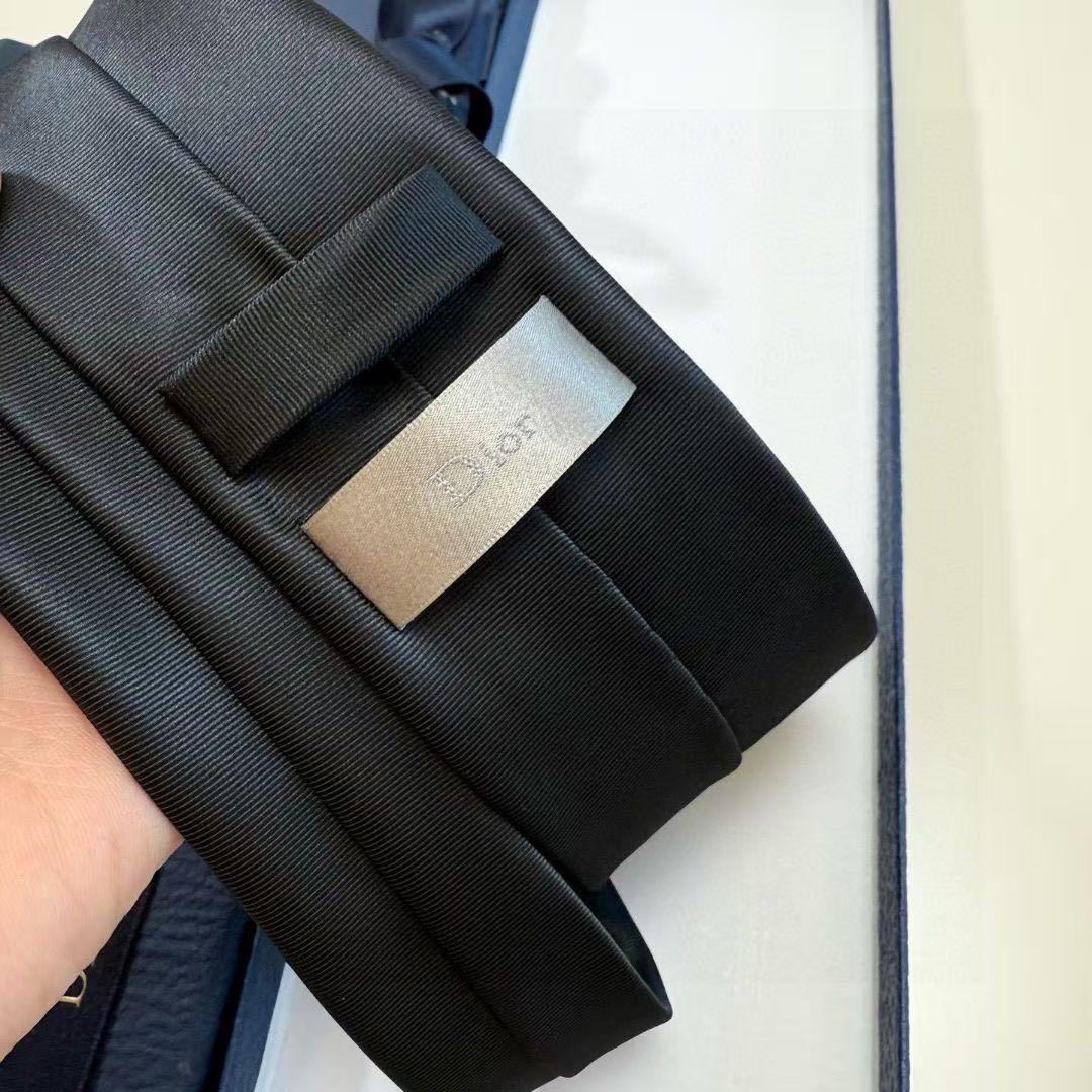 Dior ブラック ネクタイ