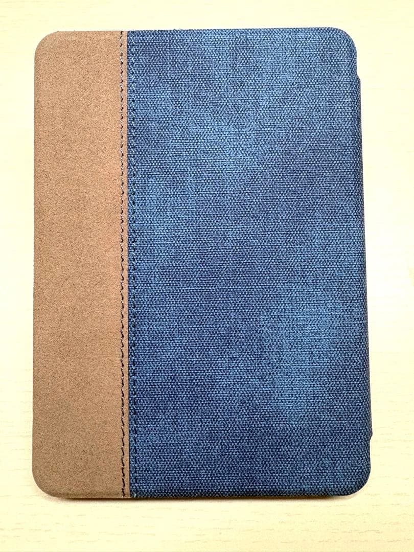 Kindle Paperwhite 第10世代 カバー付き