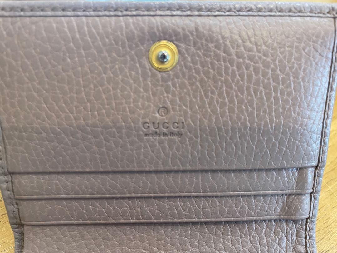 【GUCCI グッチ GGマーモント 二つ折り財布】