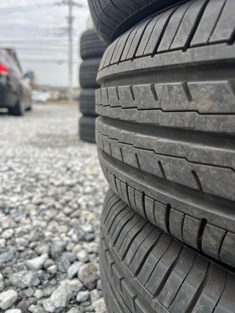 ヨコハマ　ブルーアース es es32 205/65r15 24年製　バリ山