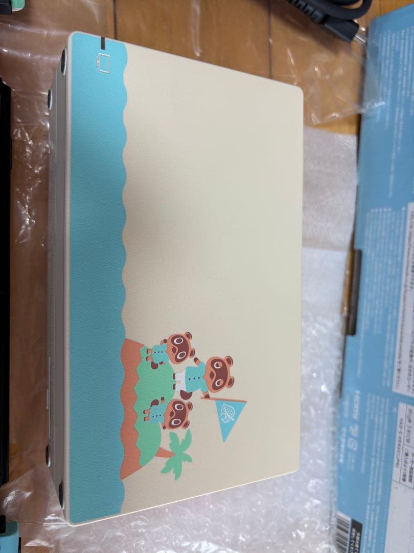 美品 Nintendo Switch どうぶつの森エディション 本体